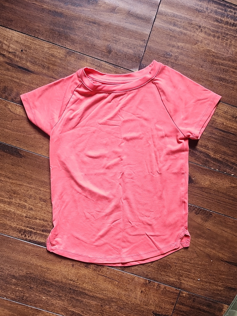3/$15! Athletic Works Coral Short Sleeve Kids Tee 4/5
